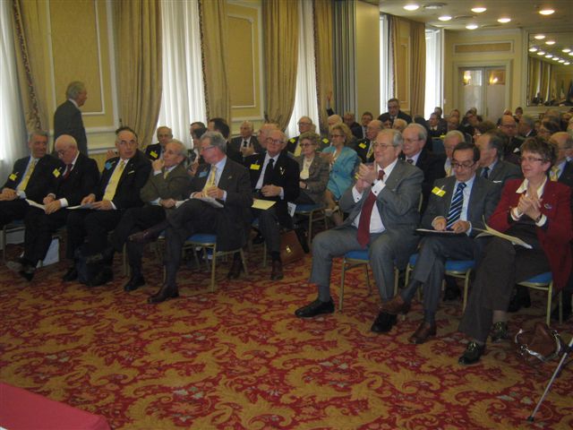 //www.pastgovernatori.org/wp-content/uploads/2021/12/KL_Genova_2010_3.jpg